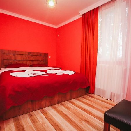Bebo Babu Guest House คูทายสิ ภายนอก รูปภาพ