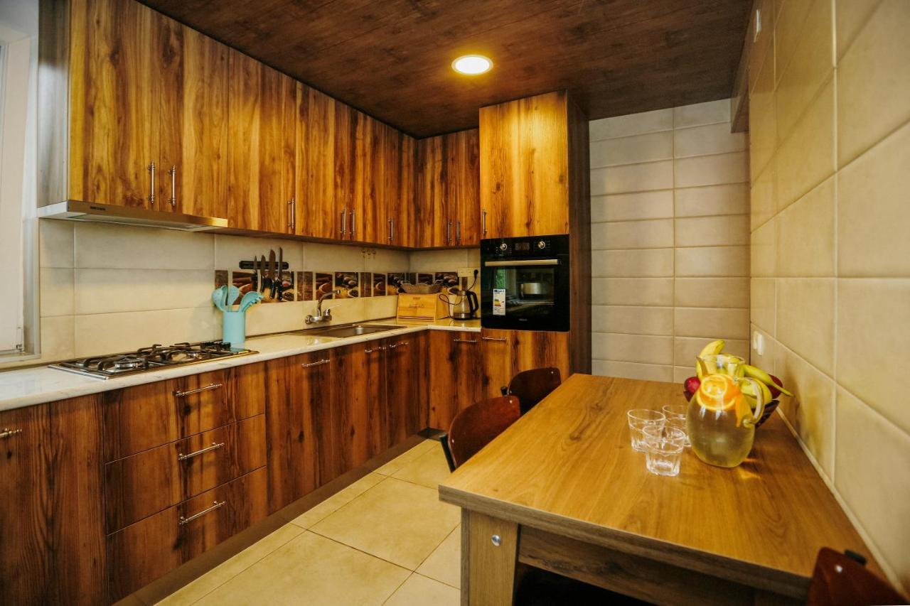 Bebo Babu Guest House คูทายสิ ภายนอก รูปภาพ